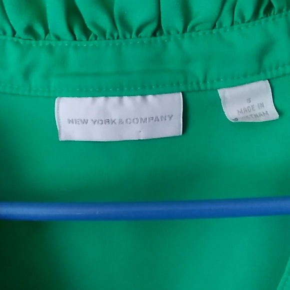 Top - Picture 3 of 4